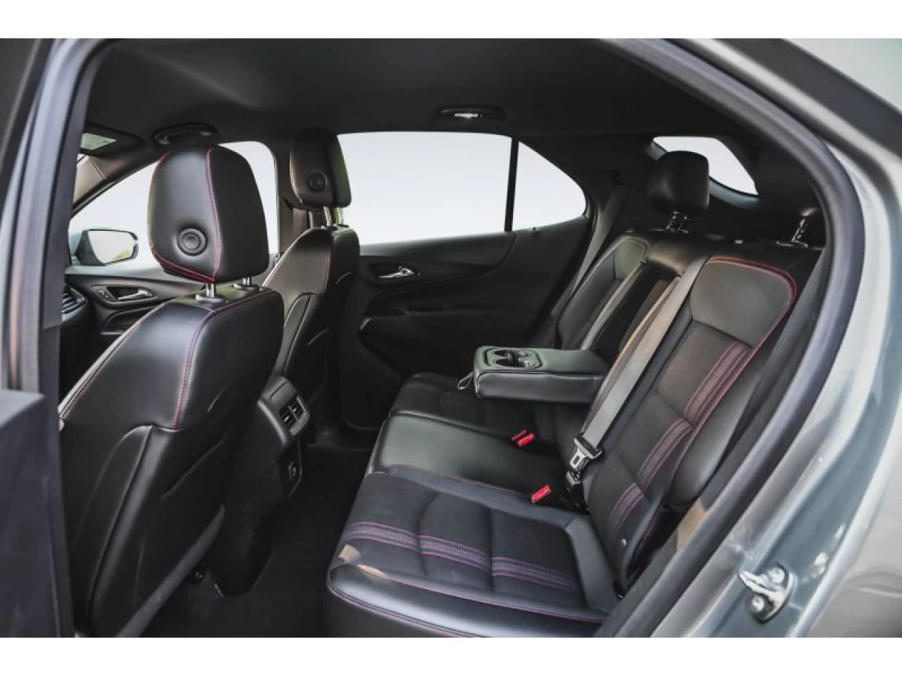 2024 Chevrolet Equinox AWD 4dr RS Image principale