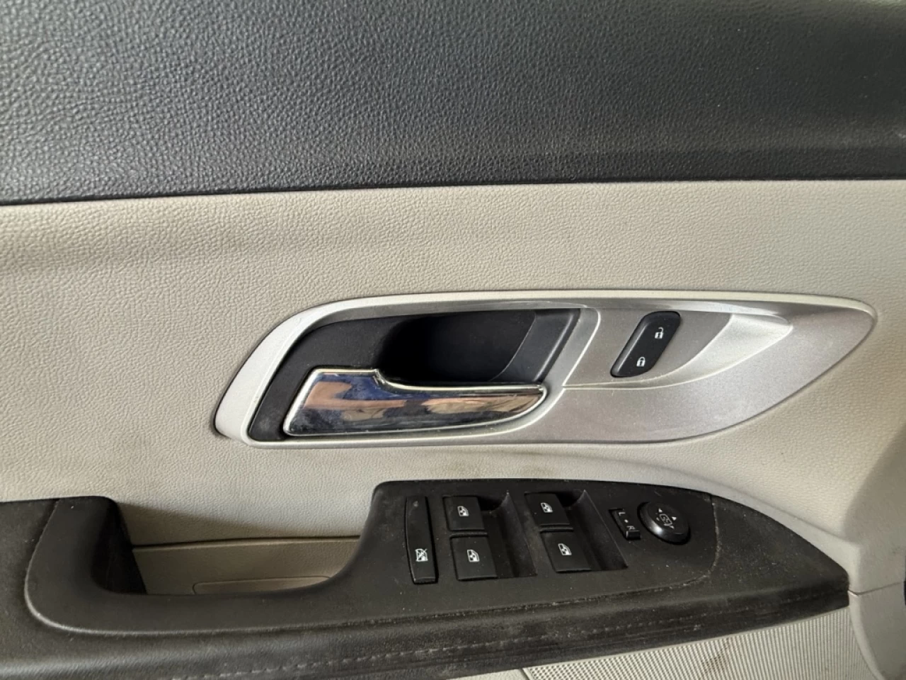 2017 Chevrolet Equinox 4X4 CAM DE RECUL BLUETOOTH **APPROUVÉ À 99.,9%** Image principale