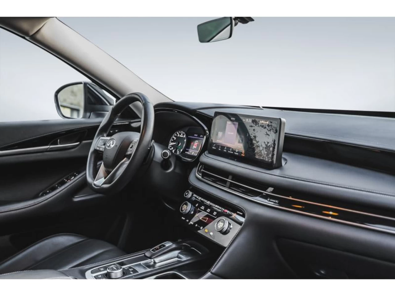 2024 Infiniti QX60 PURE AWD Image principale