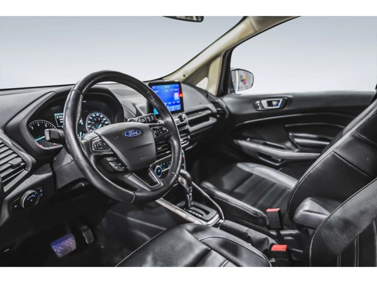 2021 Ford EcoSport Titanium 4WD CUIR TOIT OUVRANT Image principale