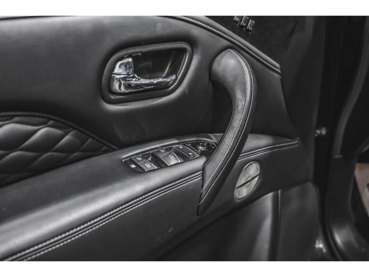 2024 Infiniti QX80 LUXE 7-Passenger Image principale