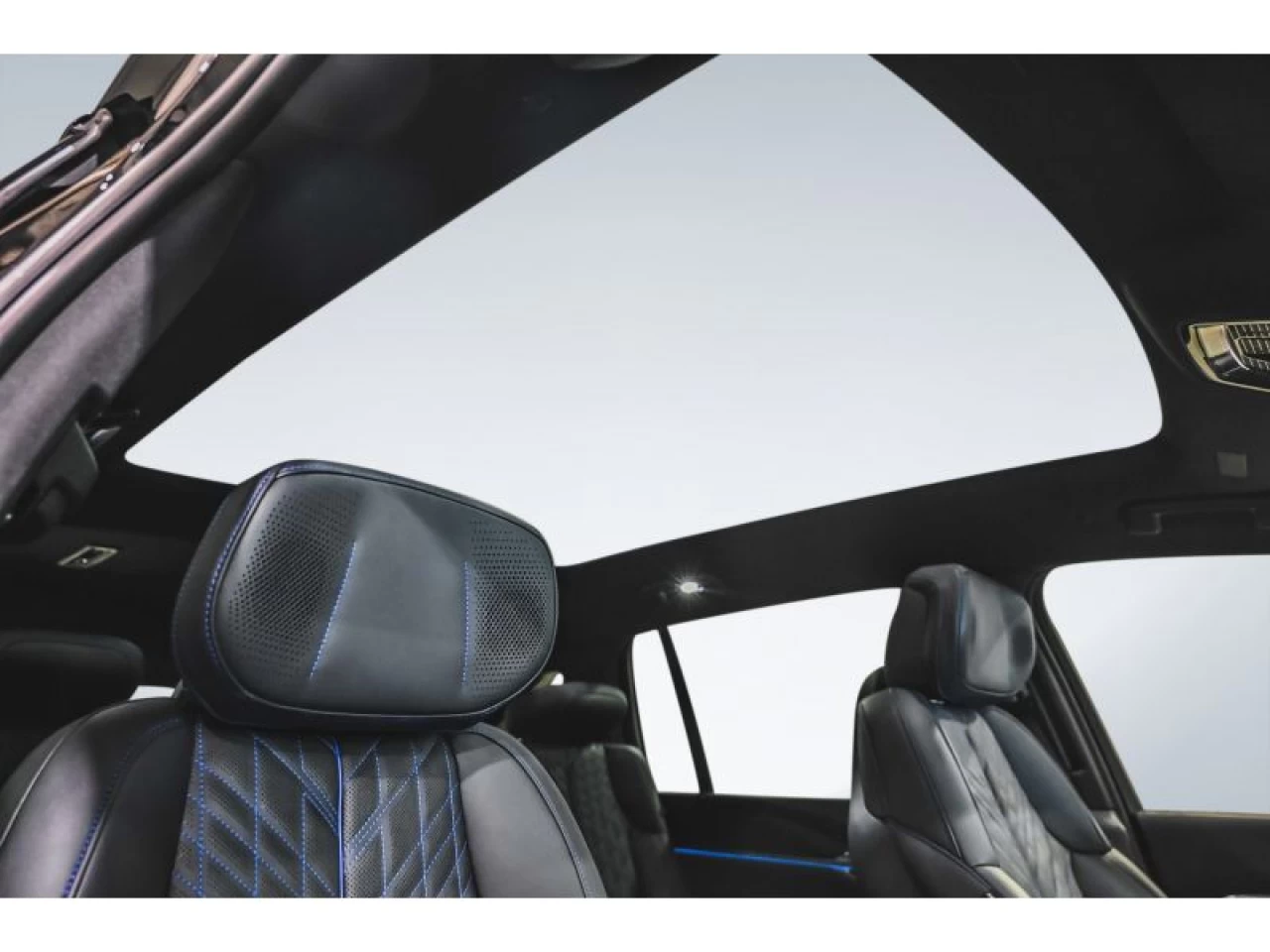 2025 Cadillac Escalade AWD Sport 1 wrap satin valeur 10000$ Image principale