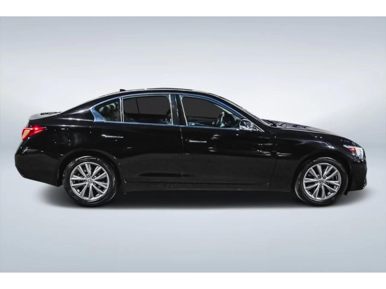 2024 Infiniti Q50 PURE AWD Image principale