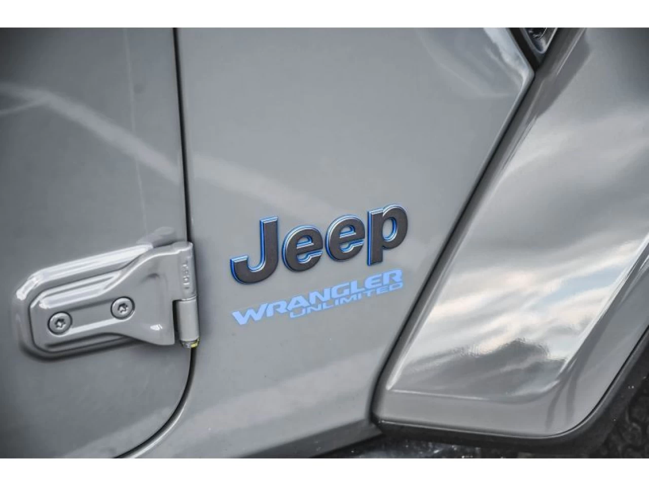 2022 Jeep Wrangler 4XE Unlimited Rubicon TOIT SKY ONE-TOUCH Image principale