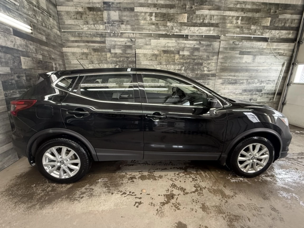 2022 Nissan Qashqai S S,CHAUFFANT BLUETOOTH **APPROUVÉE 99,9%** Image principale