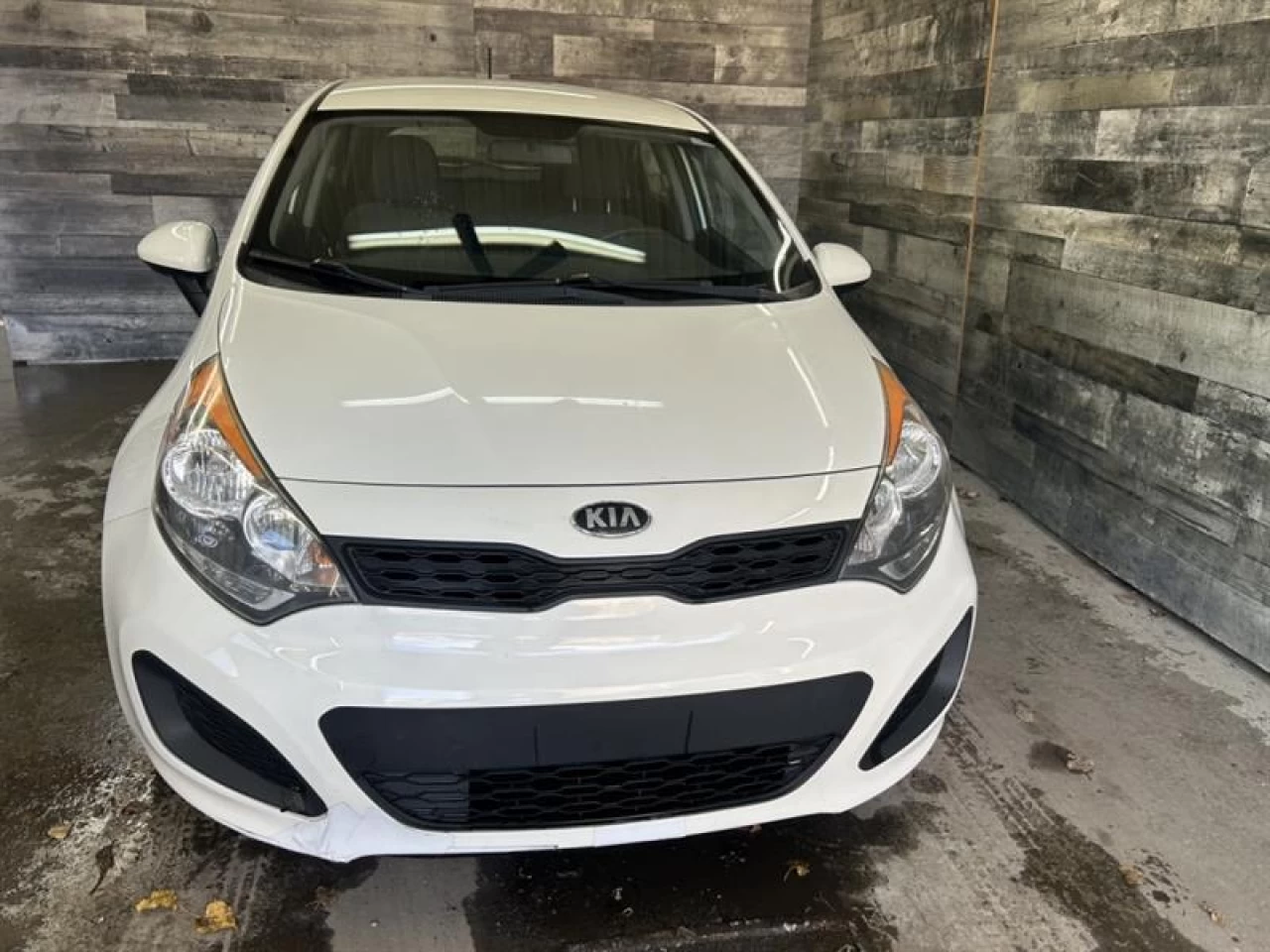 2014 Kia Rio LX Auto Bluetooth Mags ** APPROUVÉE 99,9% ** Image principale