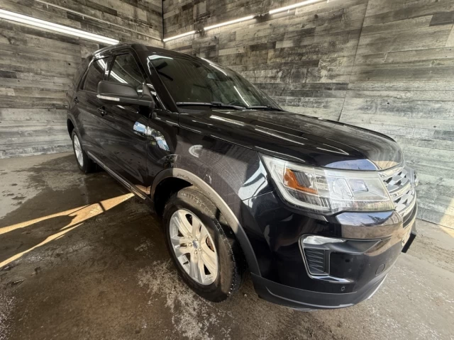 Ford Explorer XLT AWD 7 PASS TOIT  PANO **APPRPOUVÉ À 99.9%** 2019