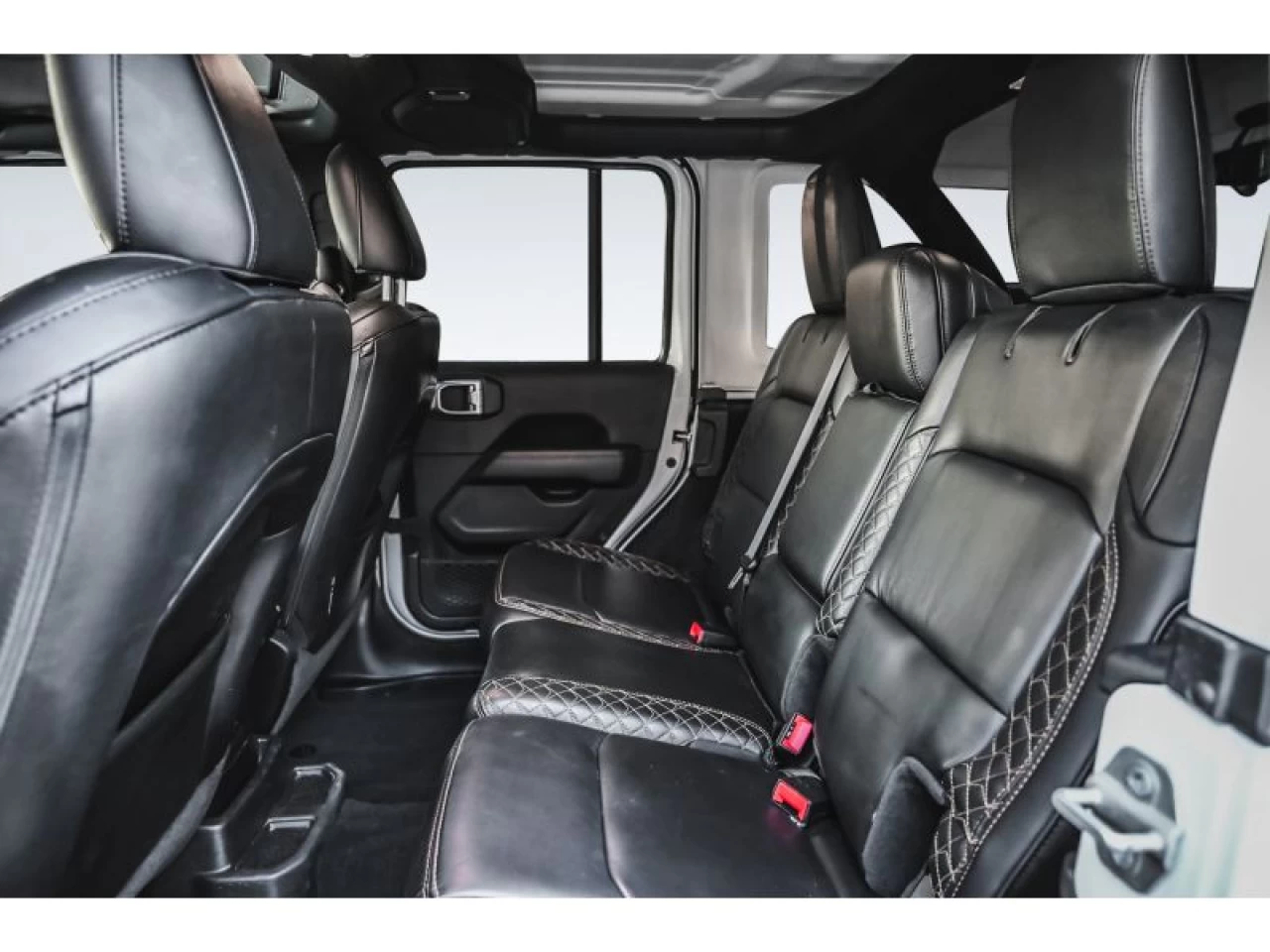 2023 Jeep Wrangler High Altitude Image principale
