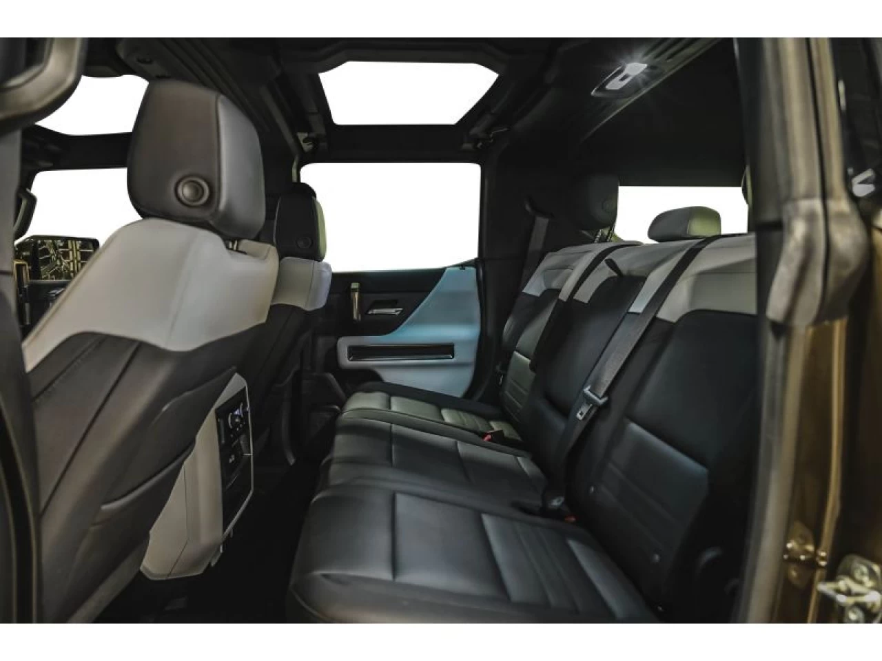2024 GMC HUMMER EV SUV e4WD 4dr 3X Image principale