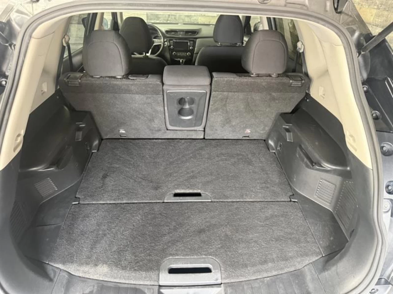 2019 Nissan Rogue SV AWD TOIT PANO CAM DE RECUL** APPROUVÉ À 99.9% * Main Image