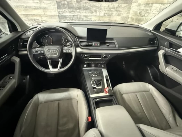 Audi Q5 Komfort AWD CUIR ** APPROUVÉ À 99.9% ** 2019