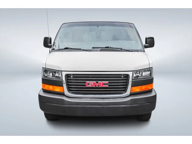 GMC Savana RWD 2500 135" 2017