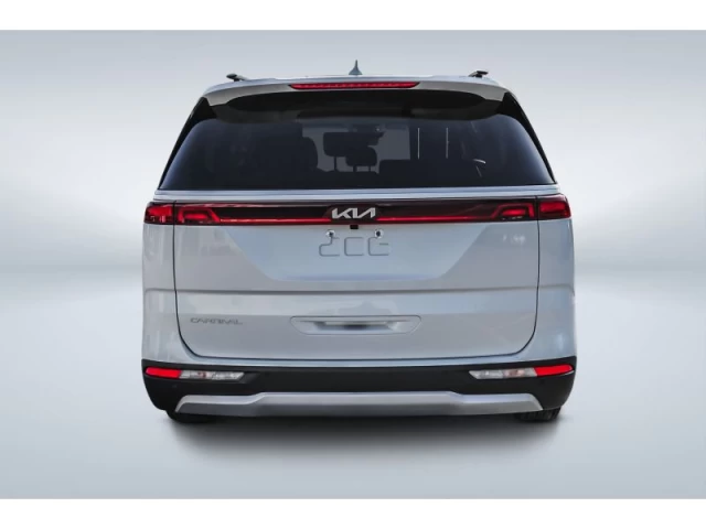 Kia Carnival LX 2024