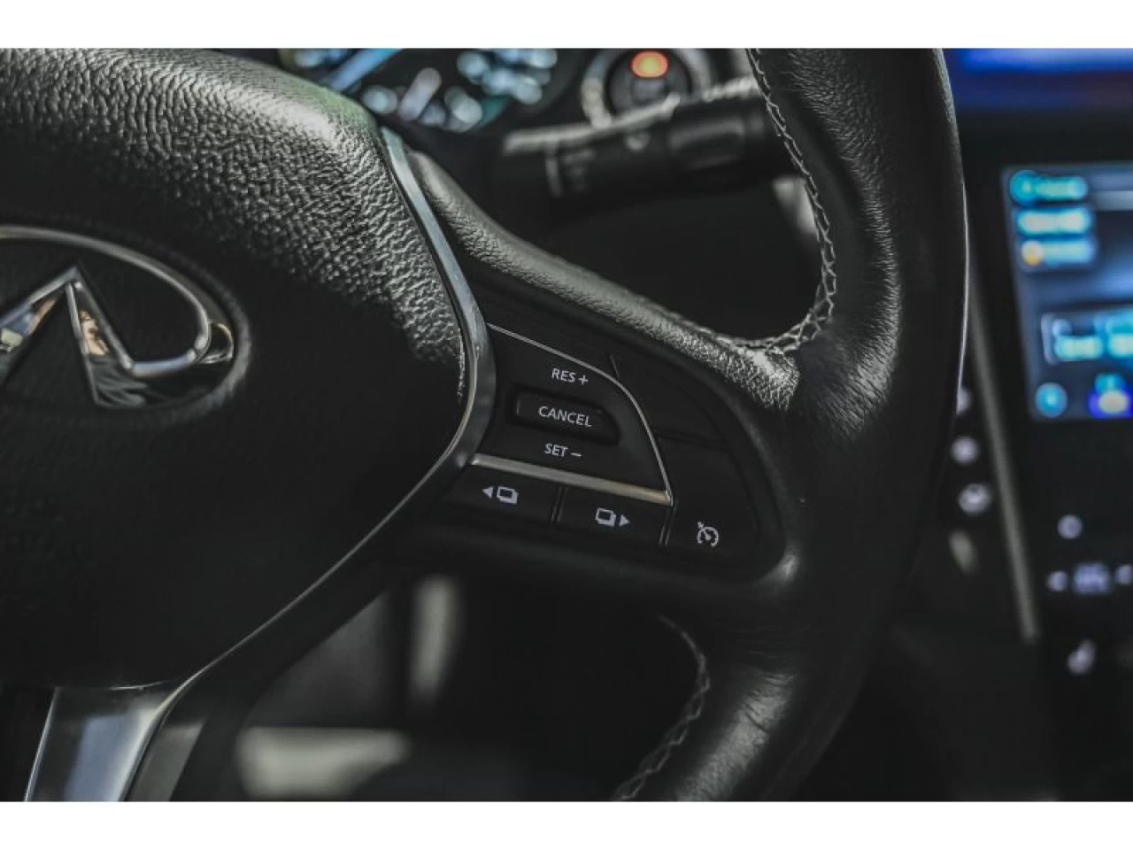 2024 Infiniti Q50 PURE AWD Image principale