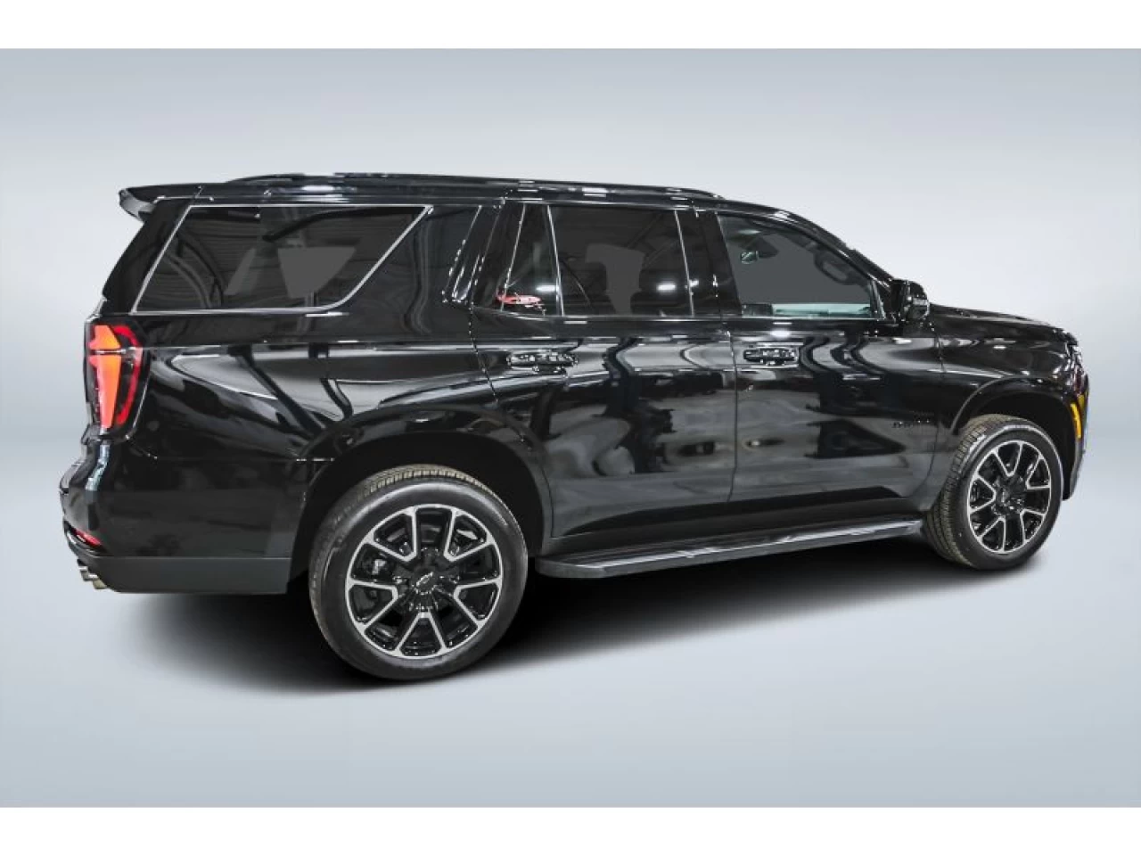 2026 Chevrolet Tahoe RST TOIT PANO GROUPE CONFORT GROUPE REMORQUAGE MAX Image principale