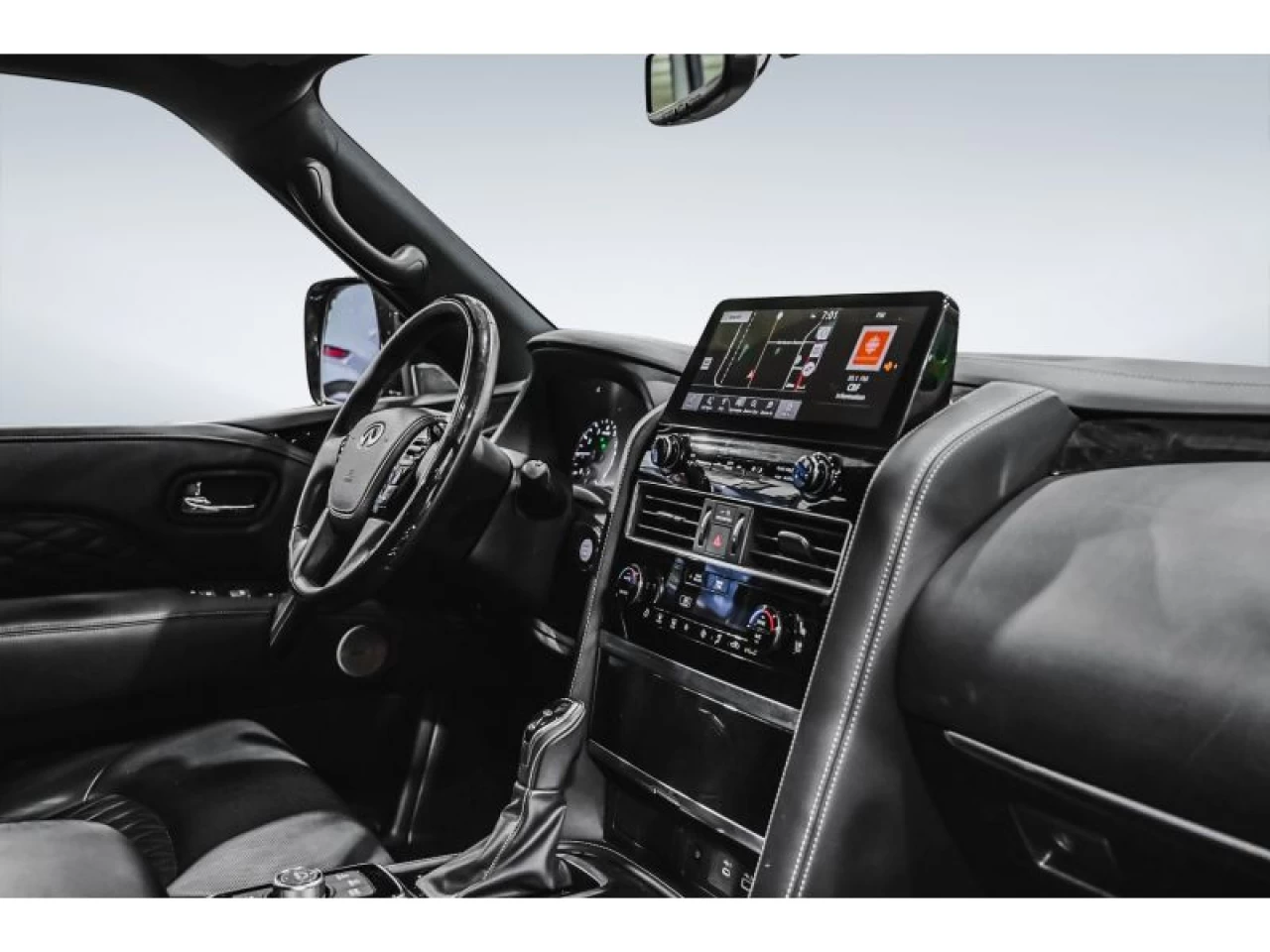 2024 Infiniti QX80 LUXE 7-Passenger Image principale