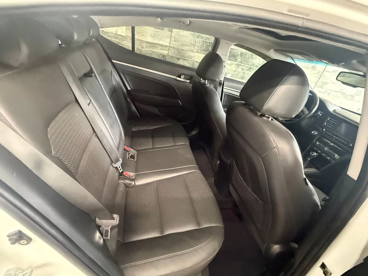 2019 Hyundai Elantra Luxury Image principale