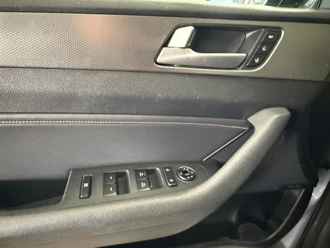 2016 Hyundai Sonata 2.0T Sport Ultimate CUIR NAV TOIT **APPROUVÉ À 99. Main Image