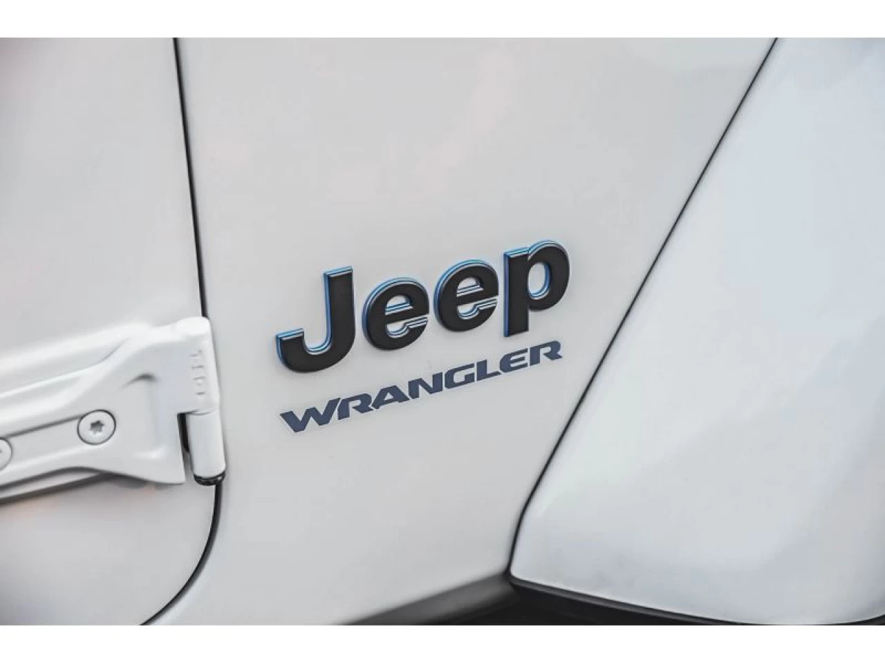 2023 Jeep Wrangler 4xe High Altitude 4 Door 4x4 toit sky one-touch Image principale