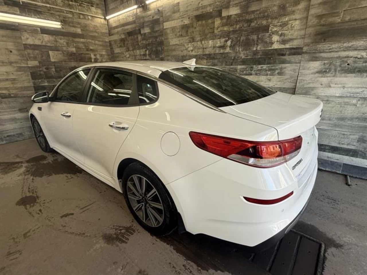 2019 Kia Optima LX CAM DE RECUL BLUETOOTH MAGS **APPROUVÉ À 99.9%* Image principale