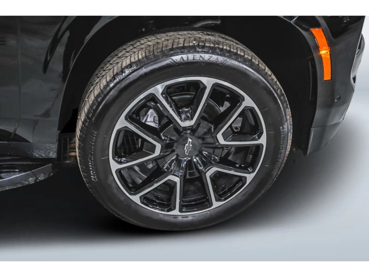 2026 Chevrolet Tahoe RST TOIT PANO GROUPE CONFORT GROUPE REMORQUAGE MAX Image principale
