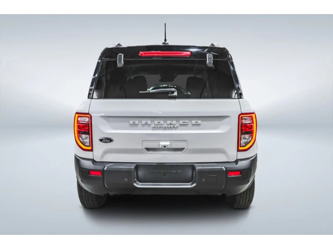 2025 Ford Bronco Outer Banks 4x4 Image principale