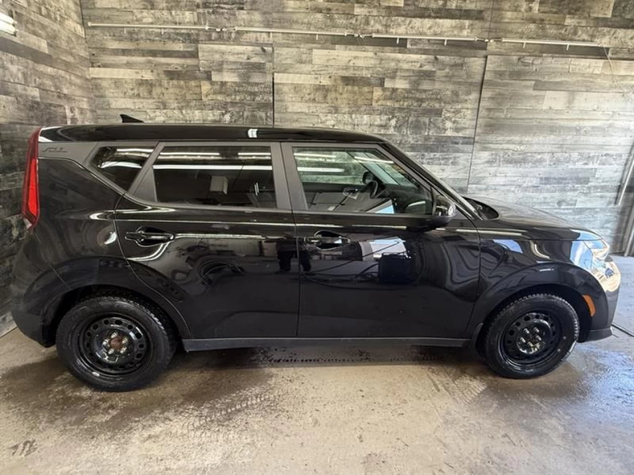 2021 Kia Soul LX Image principale