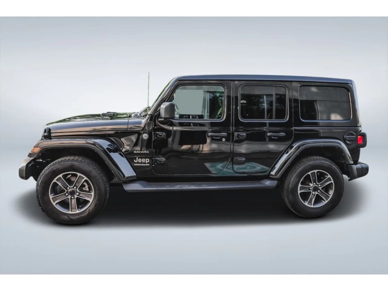 2023 Jeep Wrangler Sahara GROUPE REMORQUAGE TOIT SKY ONE-TOUCH Image principale