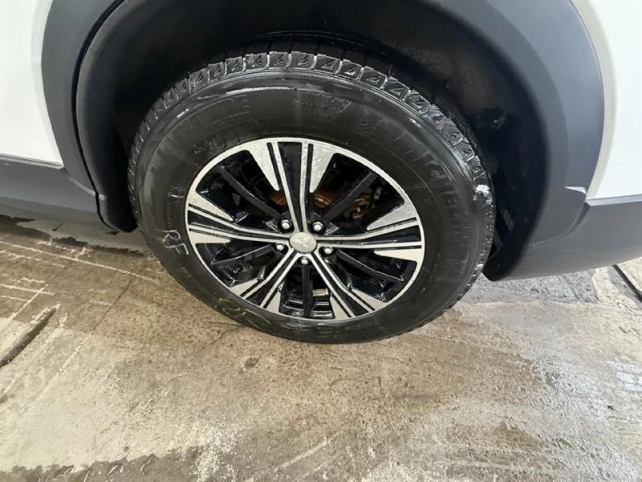 2022 Mitsubishi Eclipse Cross SE AWD CAM DE RECUL ** APPROUVÉ À 99.9%** Main Image
