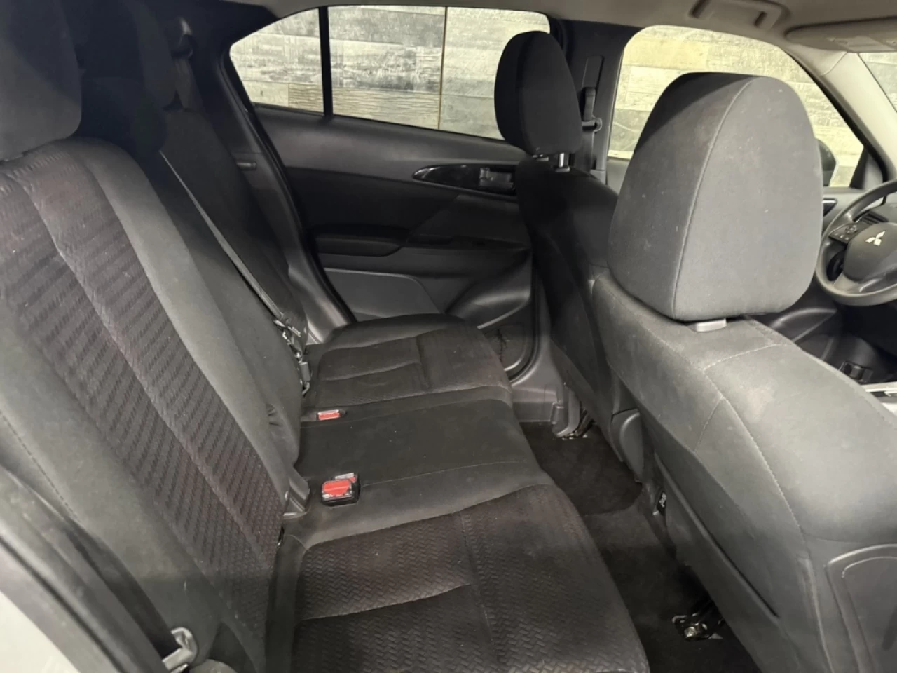 2022 Mitsubishi Eclipse Cross ES AWD BLUETOOTH MAGS **APPROUVÉ À 99.9%** Image principale