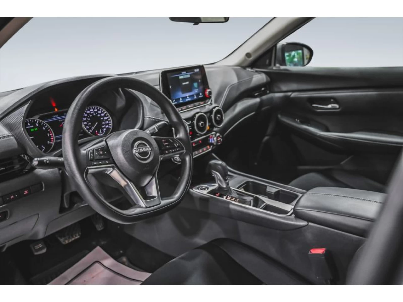 2024 Nissan Sentra SV CVT AUTOMATIQUE AIR 2.99% Image principale