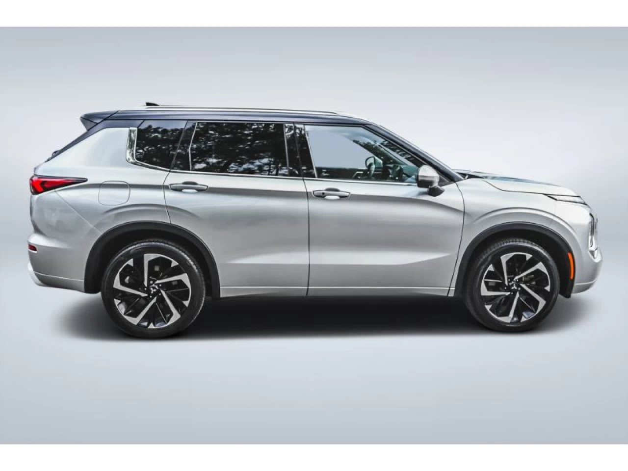 2024 Mitsubishi Outlander GT Premium CUIR TOIT PANORAMIQUE Image principale