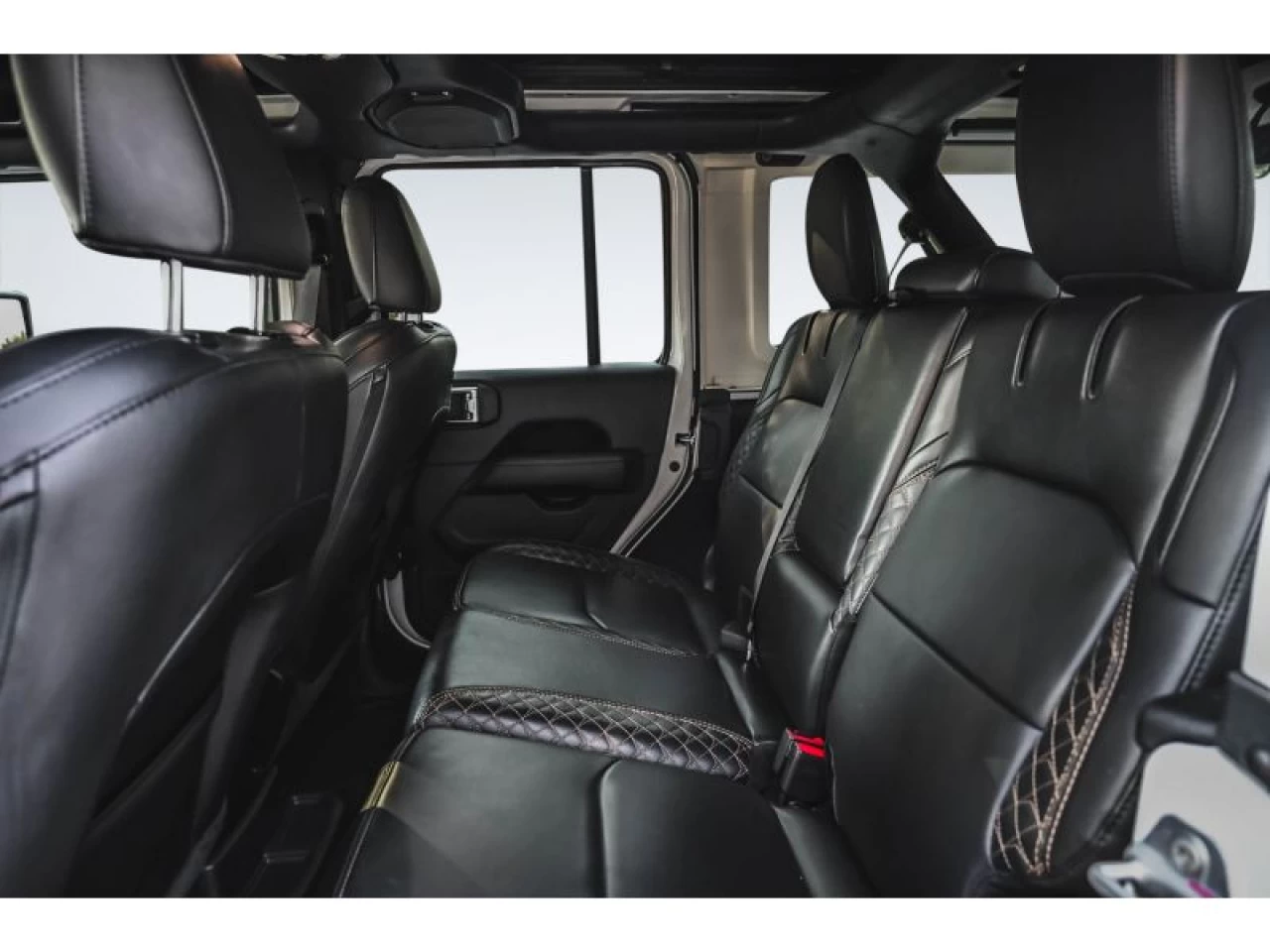 2023 Jeep Wrangler 4xe High Altitude 4 Door 4x4 toit sky one-touch Image principale