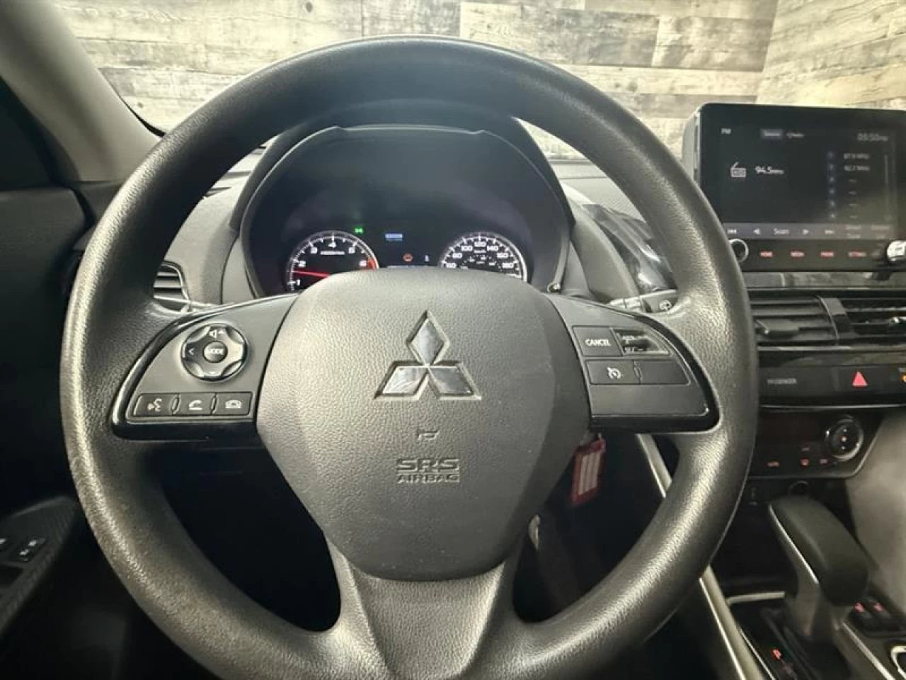 2022 Mitsubishi Eclipse Cross ES AWD BLUETOOTH MAGS **APPROUVÉ À 99.9%** Image principale