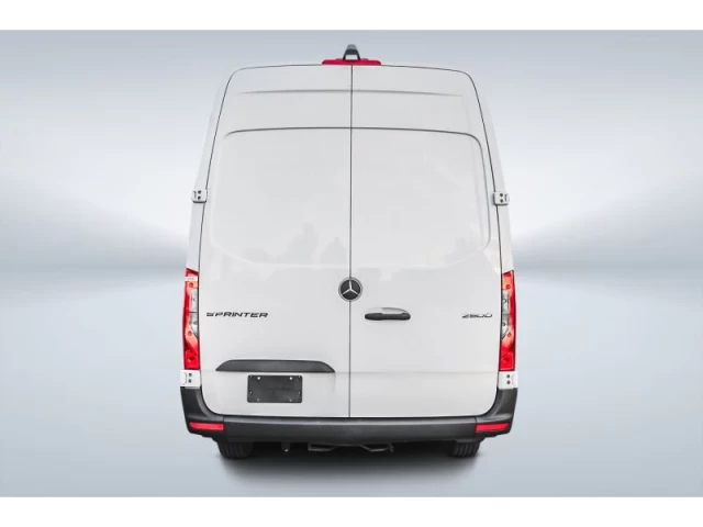 Mercedes Benz Sprinter 2500 High Roof I4 Diesel 170" 2025
