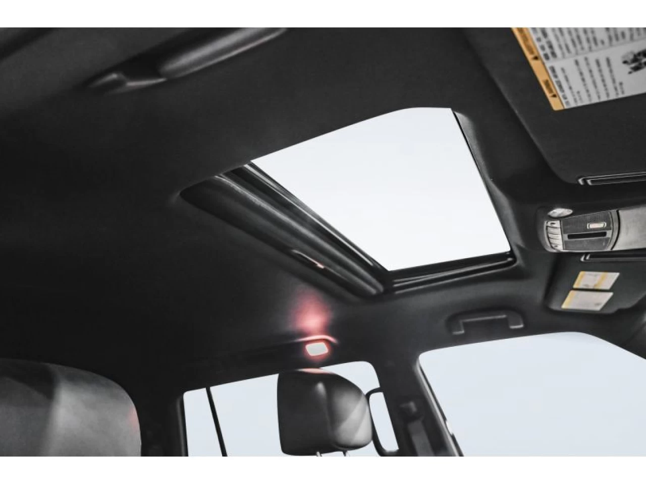 2024 Infiniti QX80 LUXE 7-Passenger Image principale