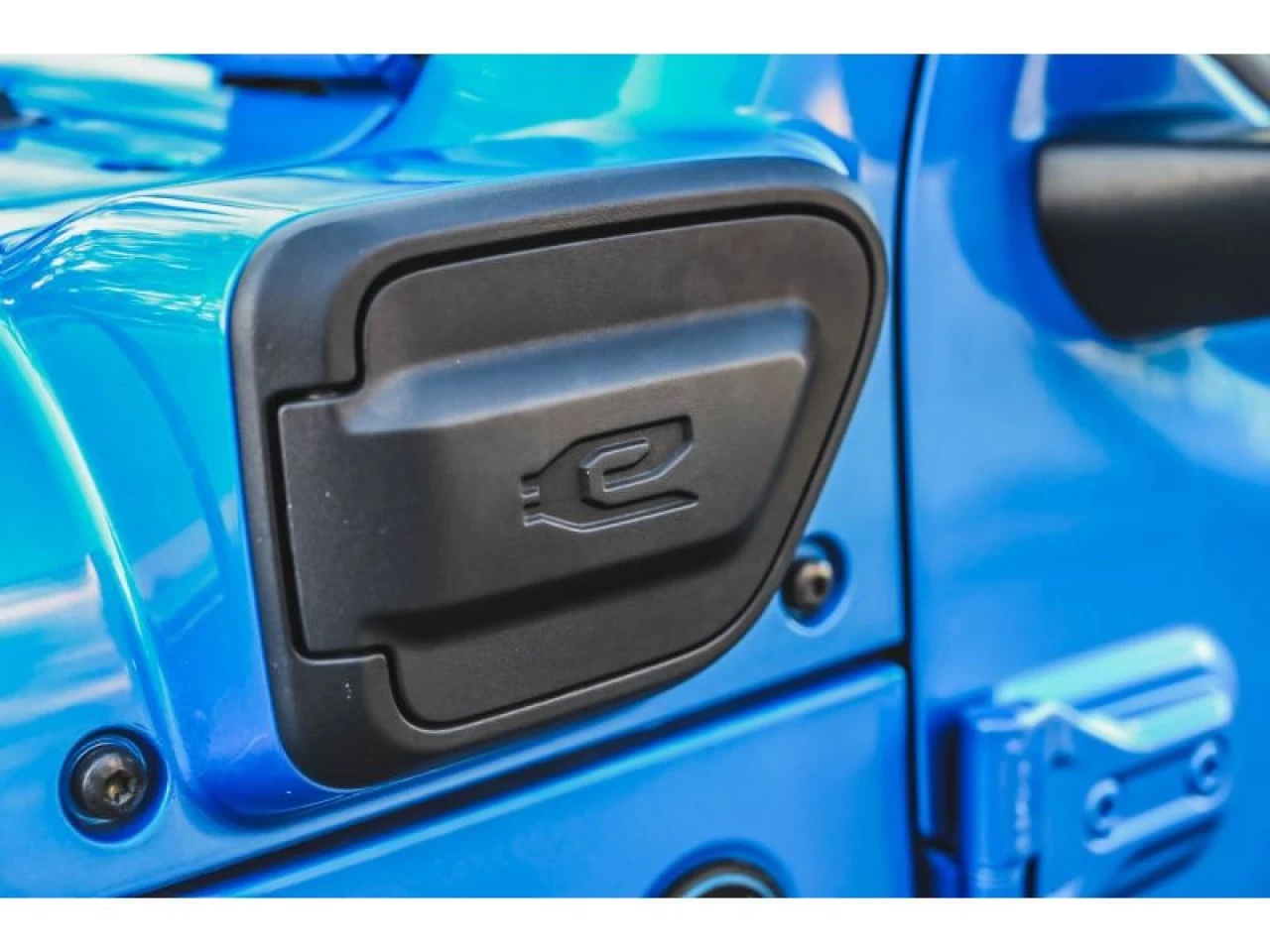 2022 Jeep Wrangler 4XE Unlimited High Altitude TOIT SKY ONE-TOUCH Image principale