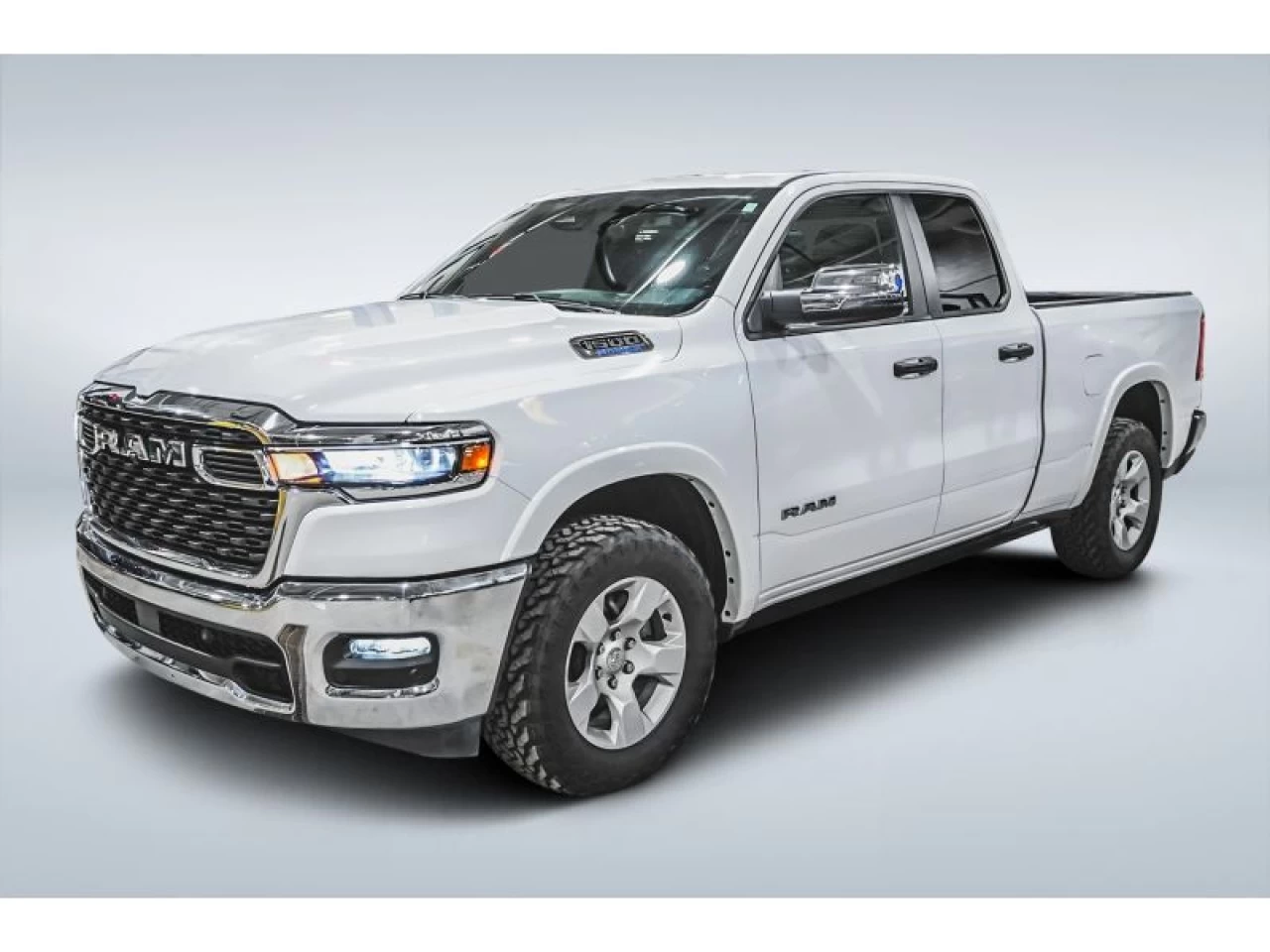 2025 Dodge Ram Big Horn 4x4 Quad Cab 6'4" Box Image principale