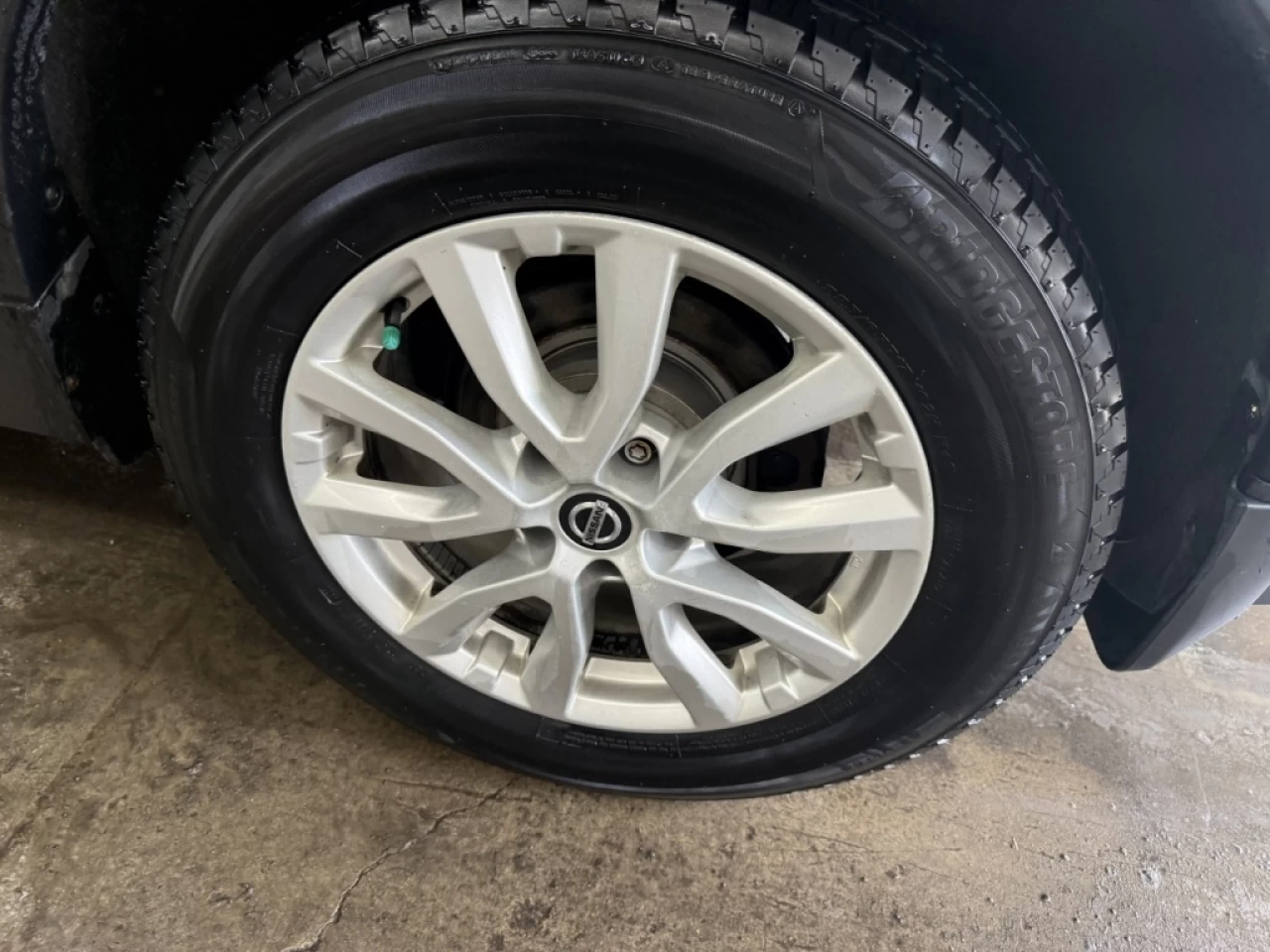 2019 Nissan Rogue S Image principale