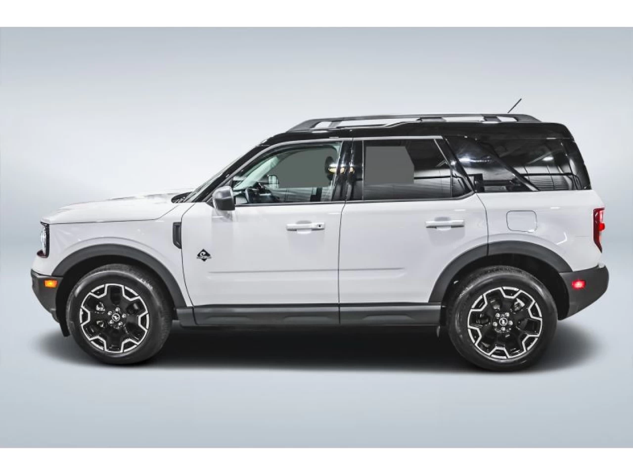 2025 Ford Bronco Outer Banks 4x4 Image principale