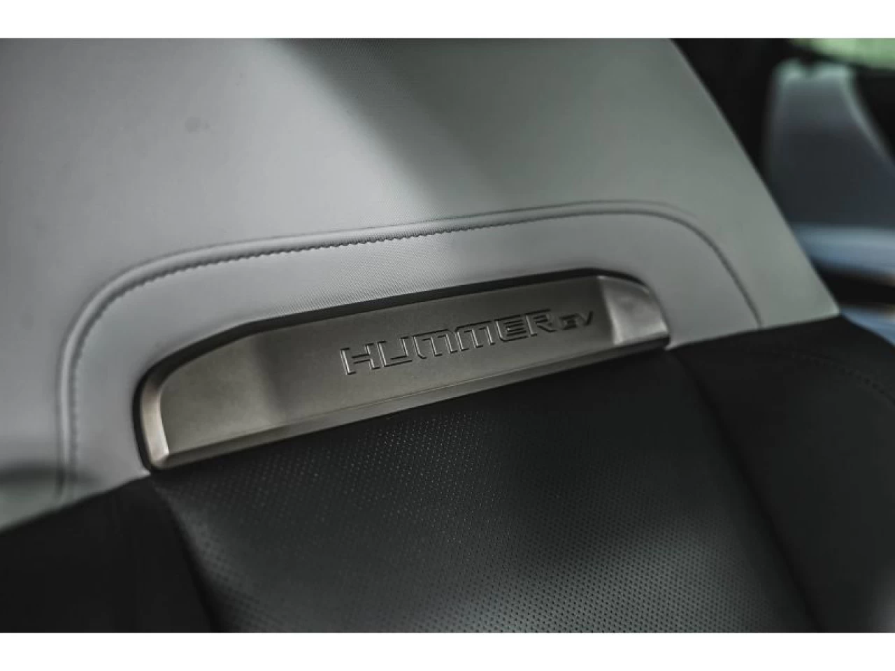 2024 GMC HUMMER EV SUV e4WD 4dr 3X Image principale