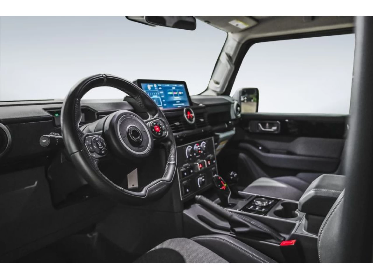 2024 INEOS Grenadier 4x4 SMOOTH PACK Image principale