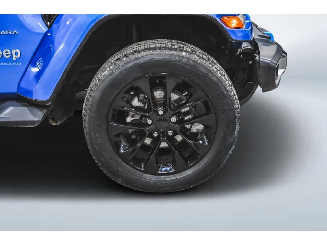 2023 Jeep Wrangler 4XE Sahara 4x4 SKY ONE-TOUCH TRAILER TOW Image principale
