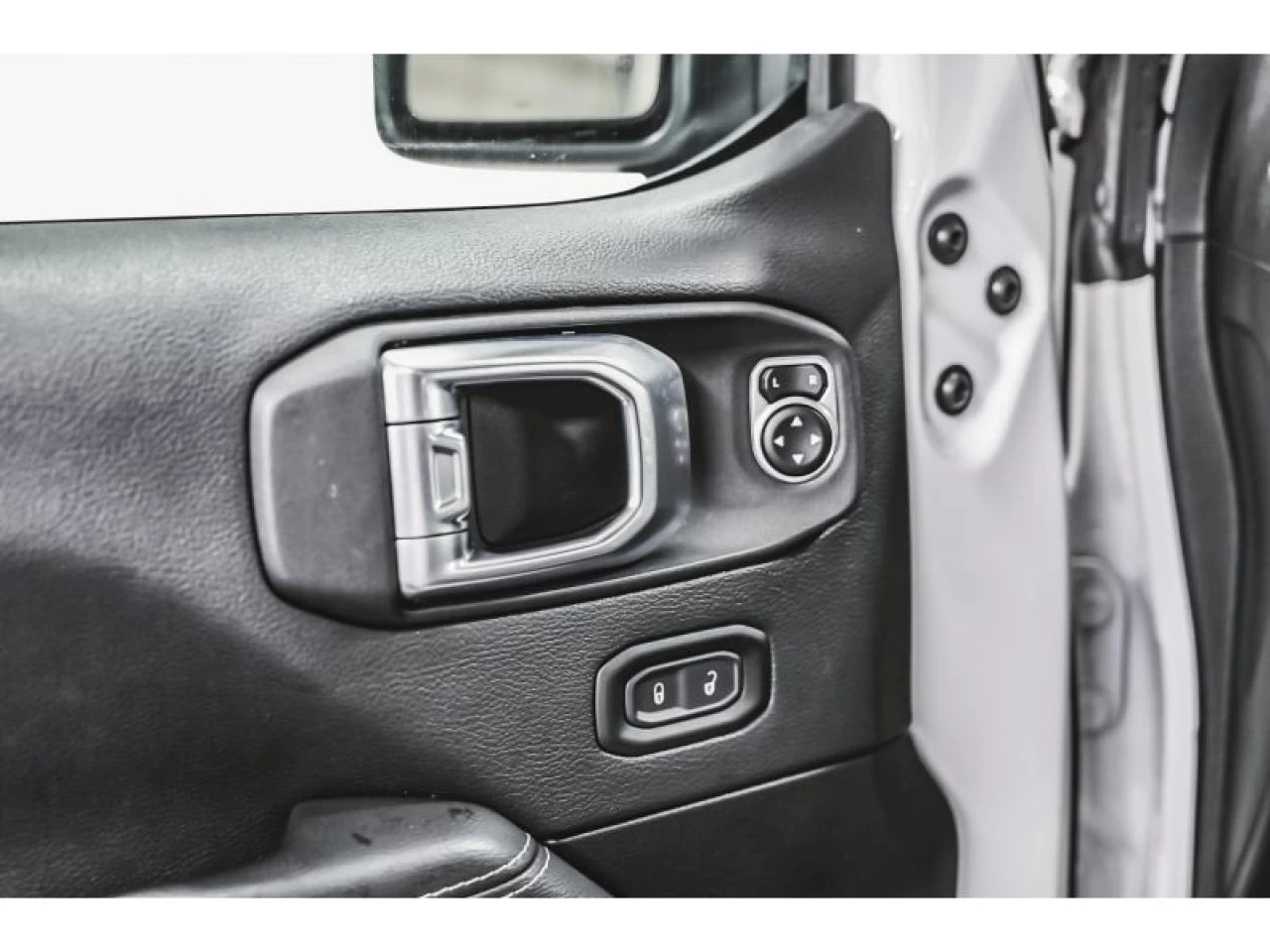 2021 Jeep Wrangler 4XE Unlimited Sahara 4x4F GROUPE REMORQUAGE Main Image