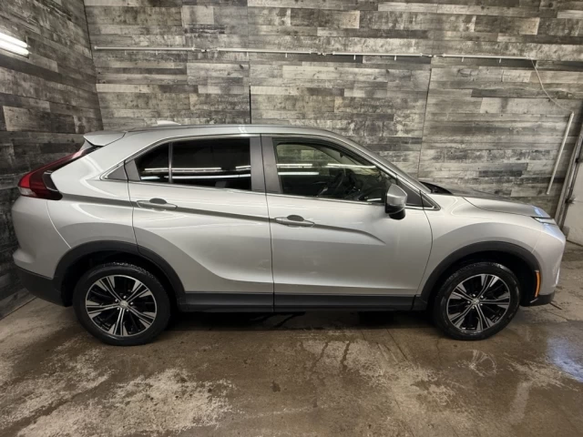 Mitsubishi Eclipse Cross ES AWD BLUETOOTH MAGS **APPROUVÉ À 99.9%** 2022