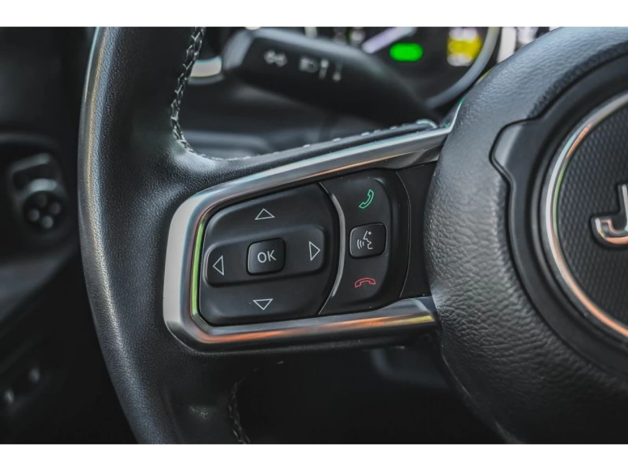2023 Jeep Wrangler 4XE Sahara 4 Door 4x4 Image principale