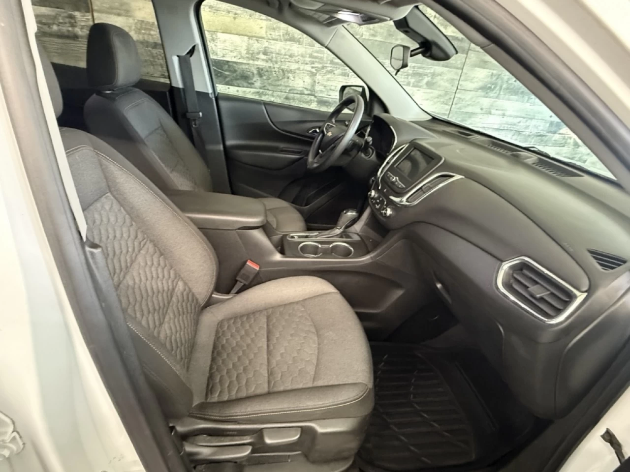 2020 Chevrolet Equinox LT Image principale