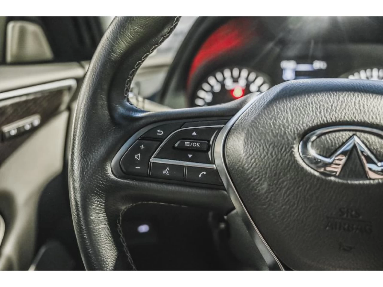 2024 Infiniti Q50 Signature Edition AWD CUIR TOIT OUVRANT Image principale