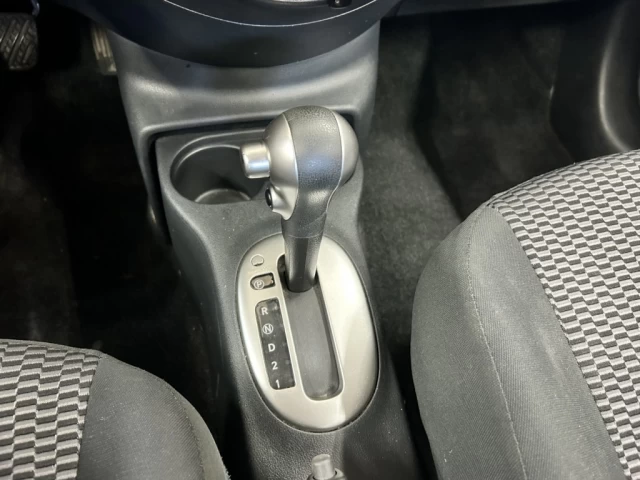 Nissan Micra S AUTO A/C BLUETOOTH **APPROUVÉE 99,9%** 2017