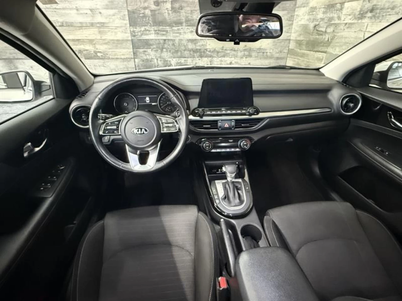 2021 Kia Forte EX Image principale